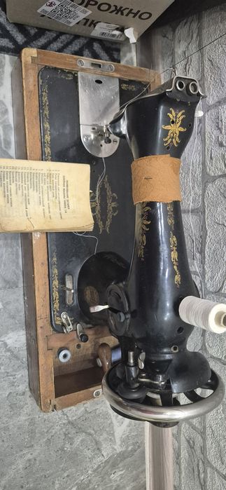 Продам швейную машину ПМЗ