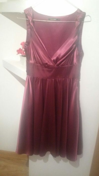 Rochie de ocazie, lucioasa