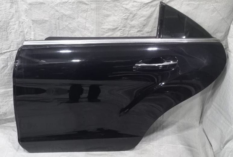 Двери Мерседес CLS W218.