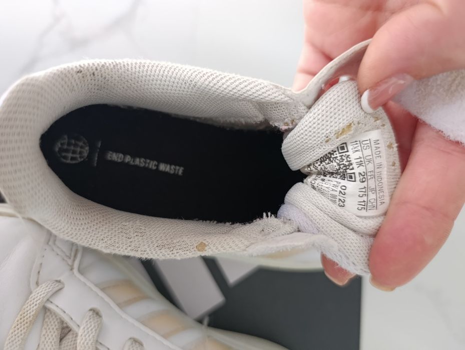 Маратонки Adidas , 29 номер