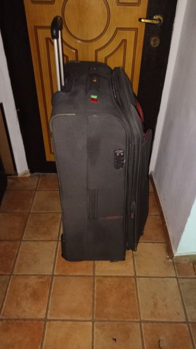 Geanta valiza troler