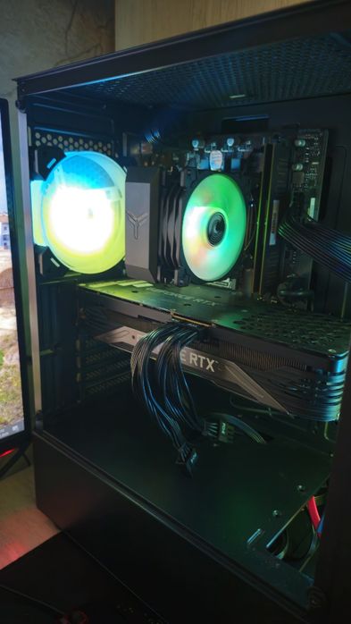 RTX 3070 / i5-12400F / DDR5 — 250+ FPS! игровой ПК с 165Hz монит
