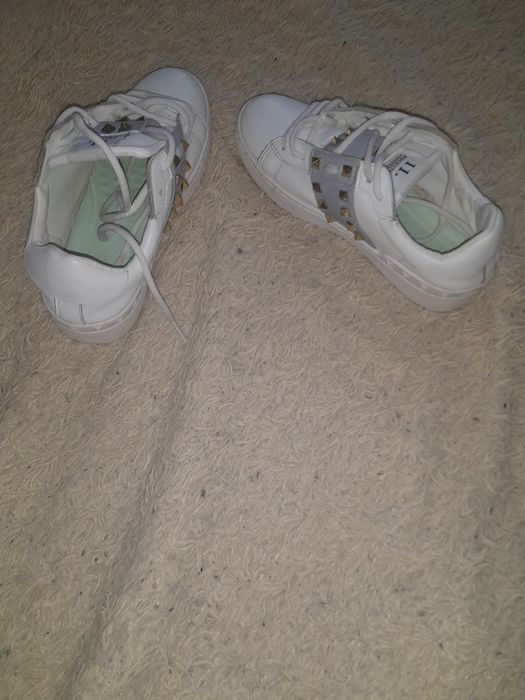 Кроссовки Valentino