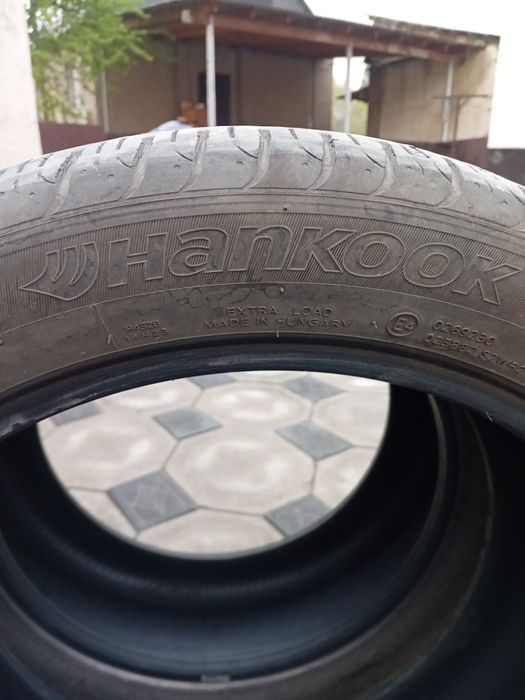 Шины б.у комплект245/45/18