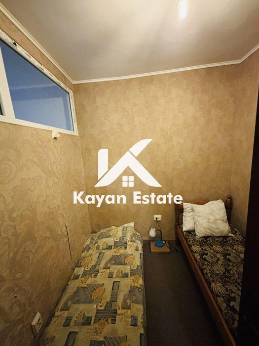 Дава се под наем Тристаен апартамент в Бургас, Център - 120 кв.м за 375 € - Снимка #8