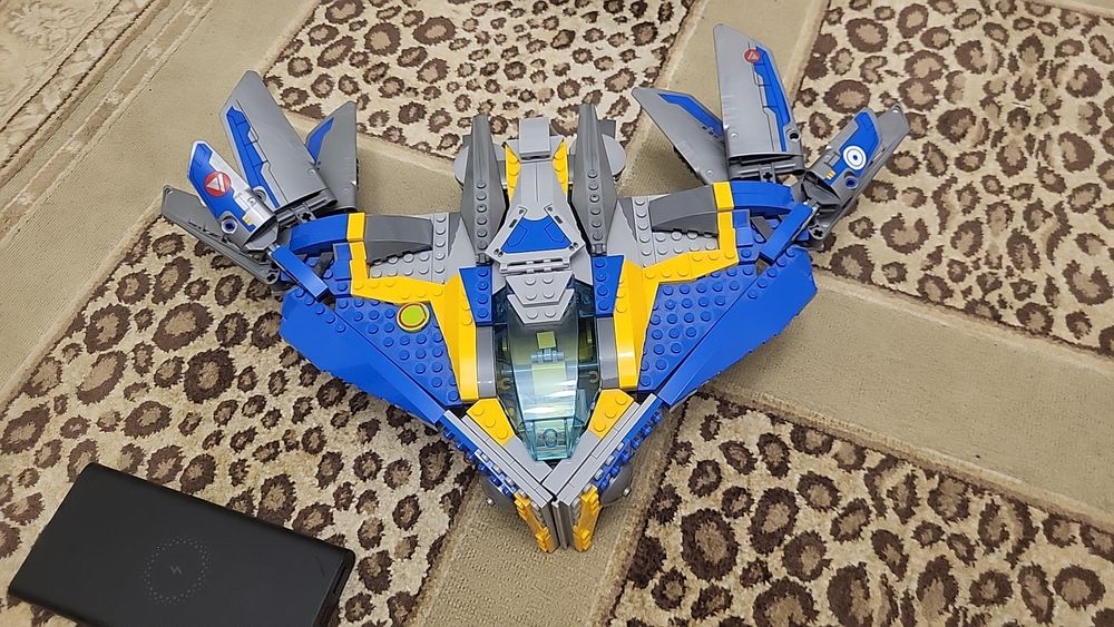 Продам набор лего марвел корабль мелано 2014 года