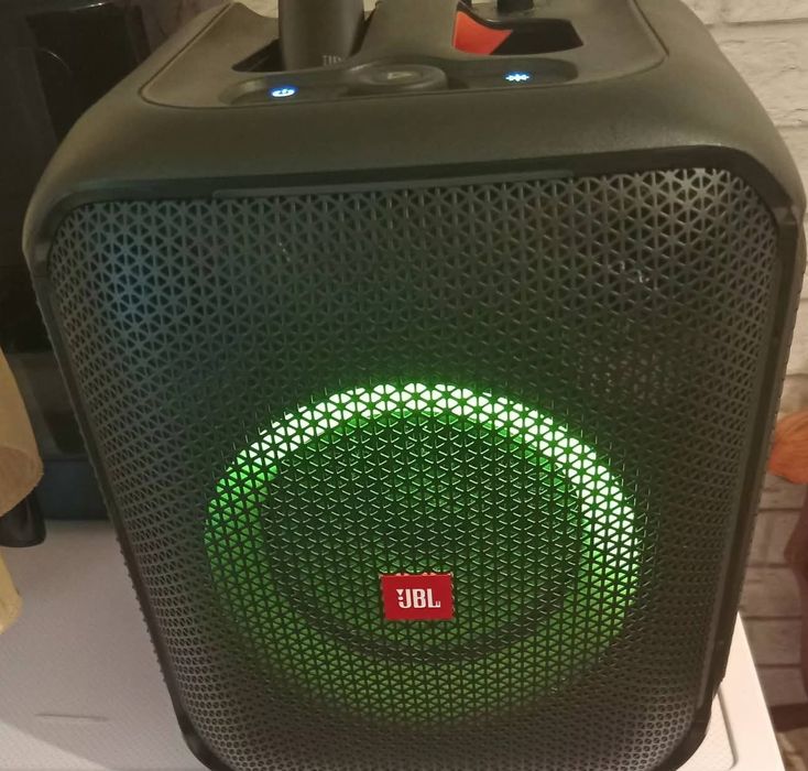 Boxa jbl 100 encore cu microfon (jbl) ușor negociabil