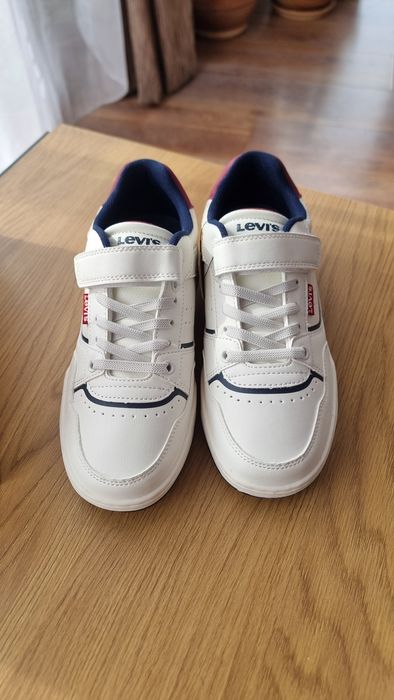 Adidasi Levi's Kids marimea 35