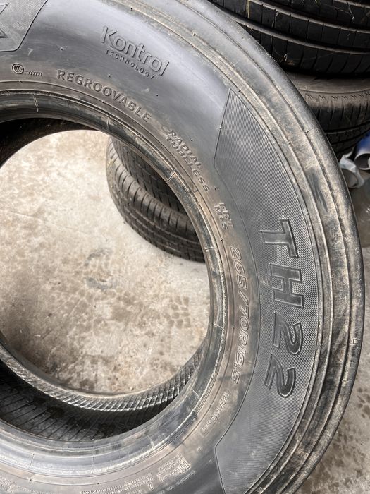 2 anvelope camion 265/70/19.5 , Hankook , 8.8 mm