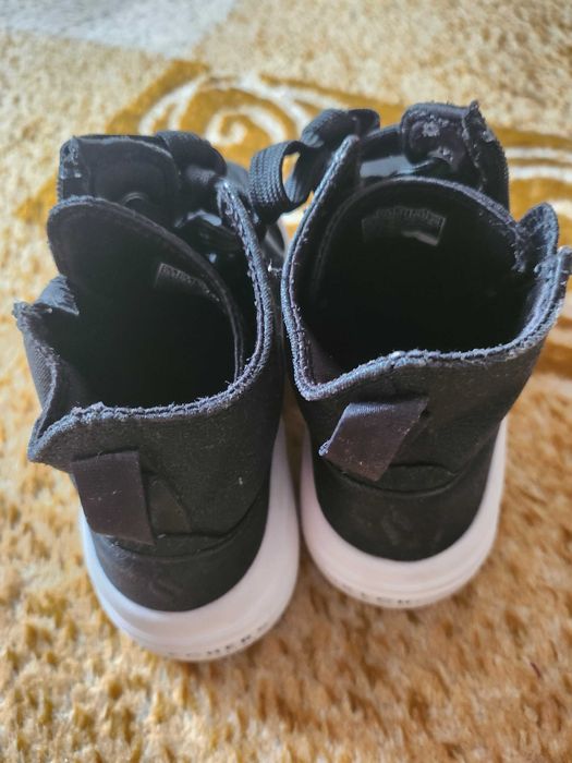 Ghete fete Sckechers masura 31