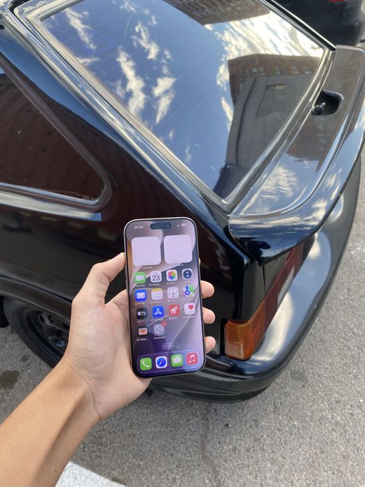 Продам срочно iPhone 16 Pro 256GB