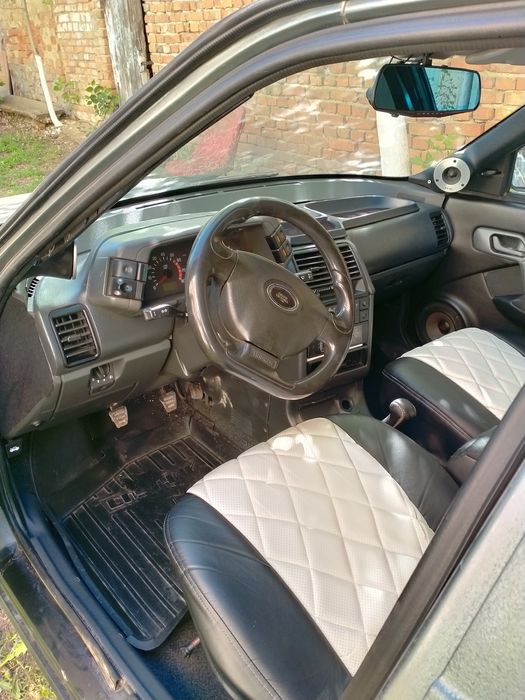 Продаётся автомашина ваз 21124.