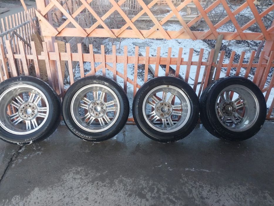 Диск с покрышками