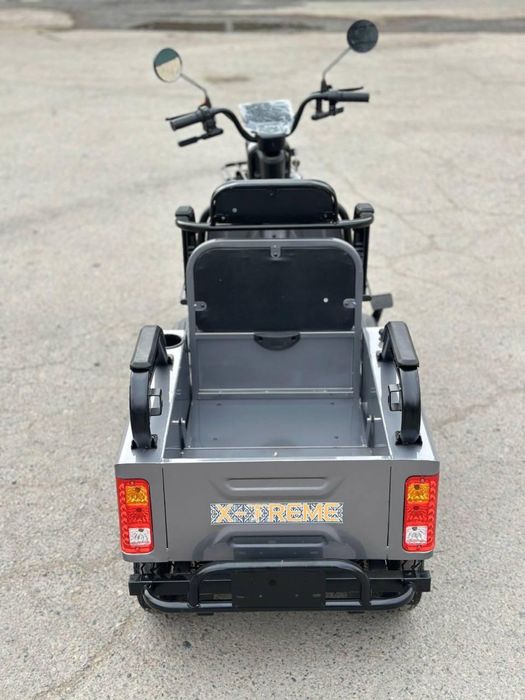 Трицикл X-Treme с кузовом