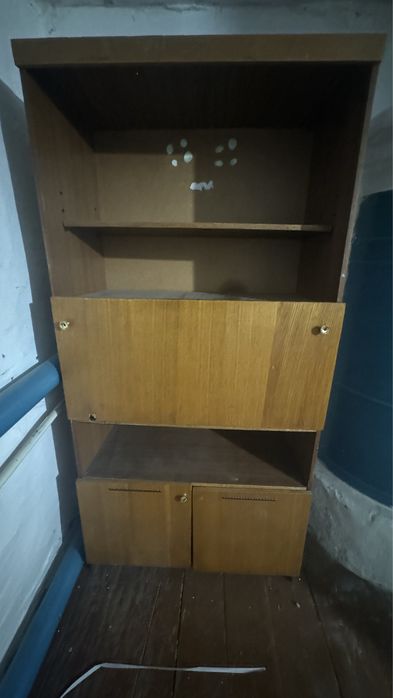 Продам  недорого мебель для дачи
