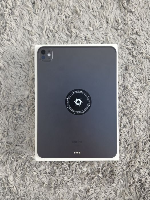 Продам IPad PRO 11 M4