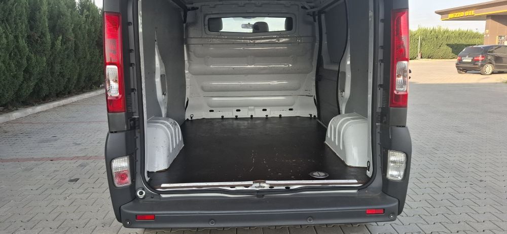 Renault Trafic ELEGANCE  /AN 2019/E 5/1.6 125 cp/AC/KM 219000/Distribu