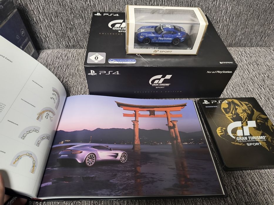 Gran Turismo sport, Project Cars 2,NFS Heat,Monster Jam Collectors PS4