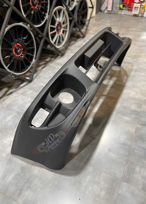 Бампер передний STI Subaru Impreza GC/GF