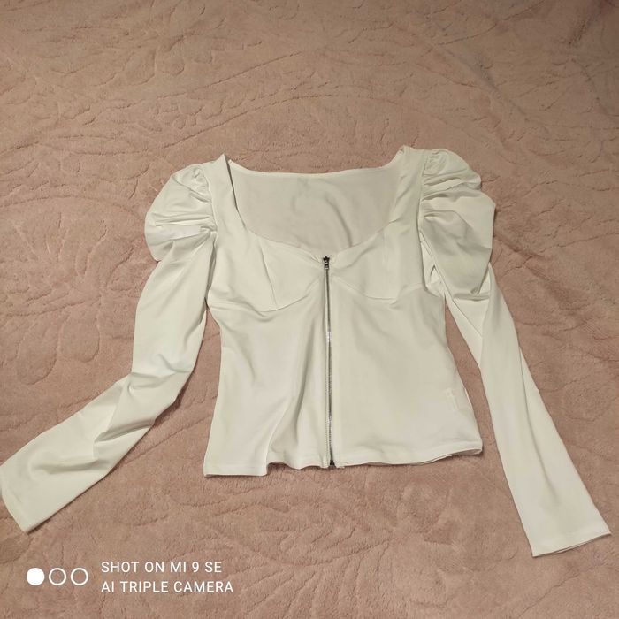 Bluza albă eleganta