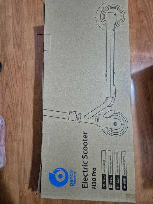 Trotineta electrica pentru copii