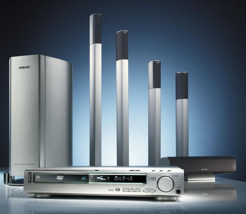 Sony DAV S800 kino teater sotiladi xolati ideal. Ovozi baland.