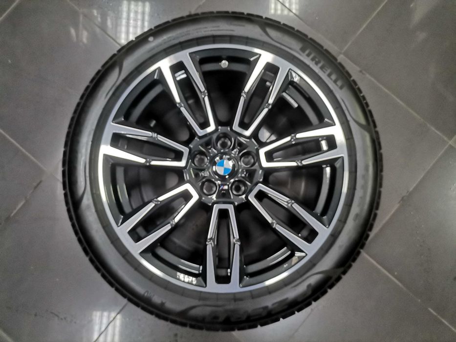 19" Нови OE BMW Джанти Style 935 M Гуми Датчици БМВ 5 G60 G61 i5