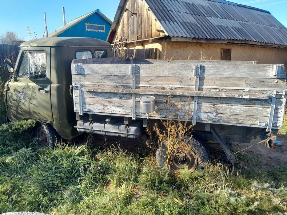 Бортовой УАЗ 3303