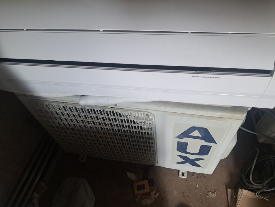 Продам кондиционер аух 18