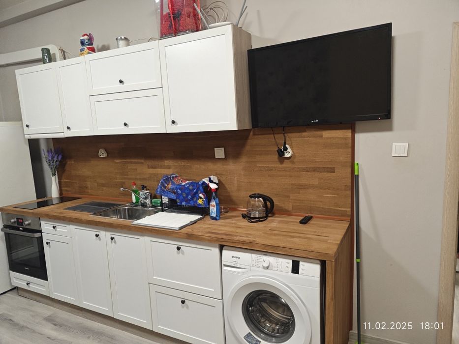 Дава се под наем Двустаен апартамент в Ямбол, Изток - 55 кв.м за 56.1 € - Снимка #2