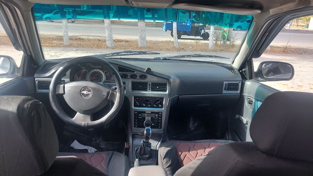 Nexia 2 sotiladi 2011 yil dons tayyor moshina