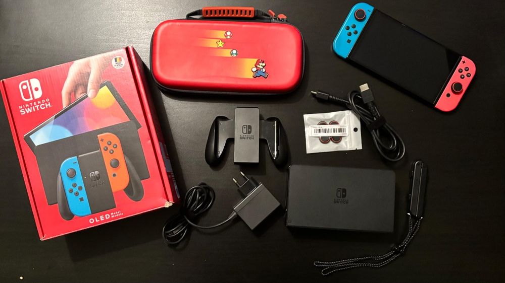 Nintendo Switch OLED