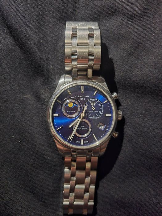 Швейцарски часовник certina 1888