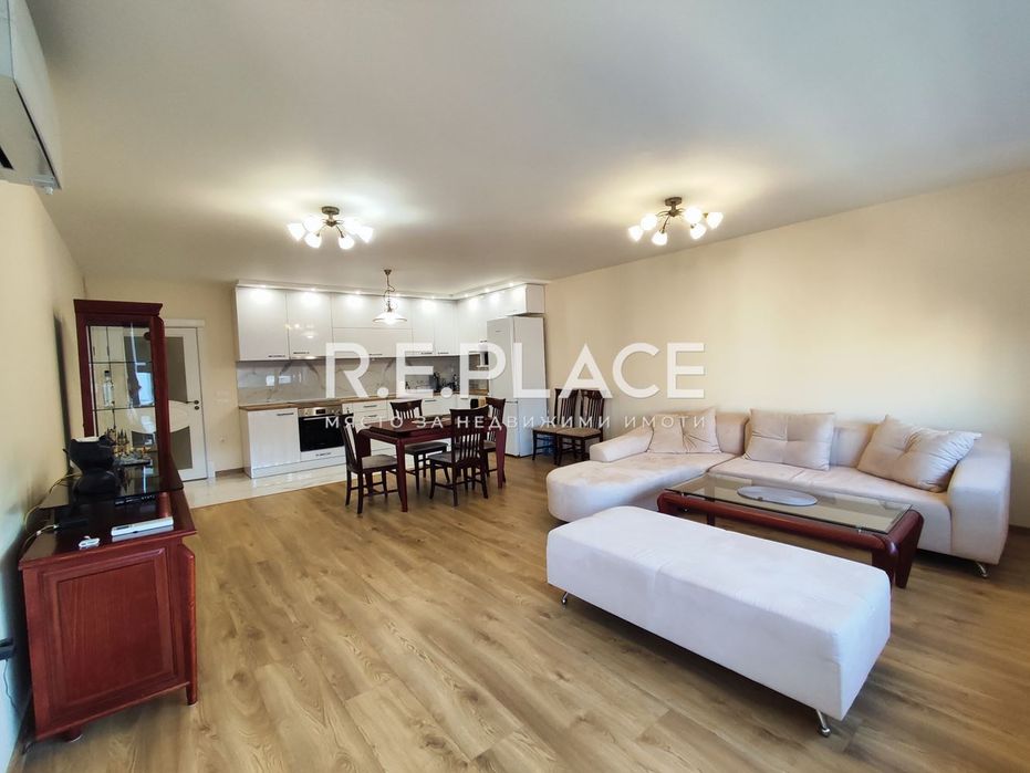 Продава се Тристаен апартамент в Варна, Център - 150 кв.м за 2241 €/кв.м - Снимка #1