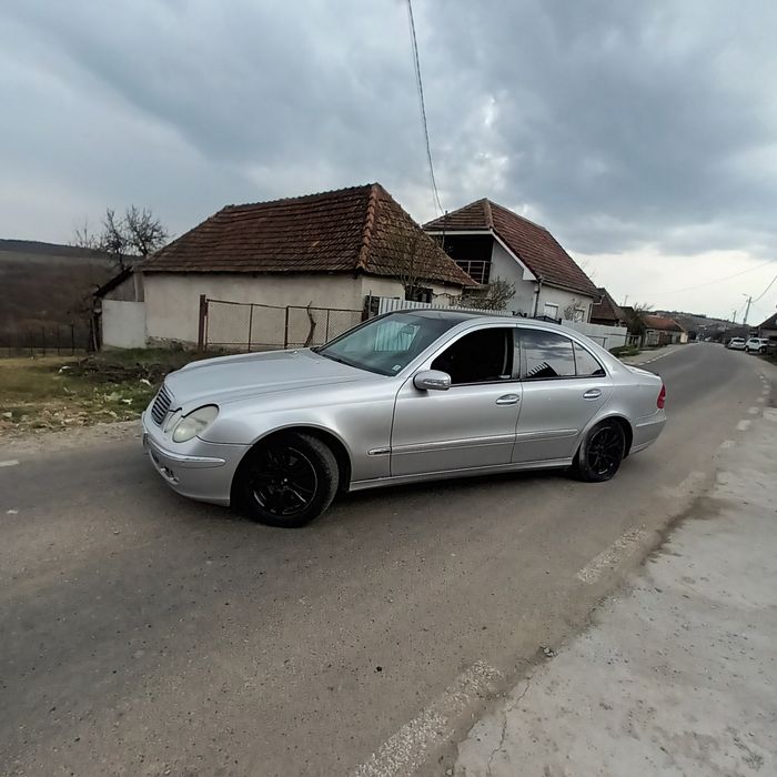 MERCEDES W211 E220 d
