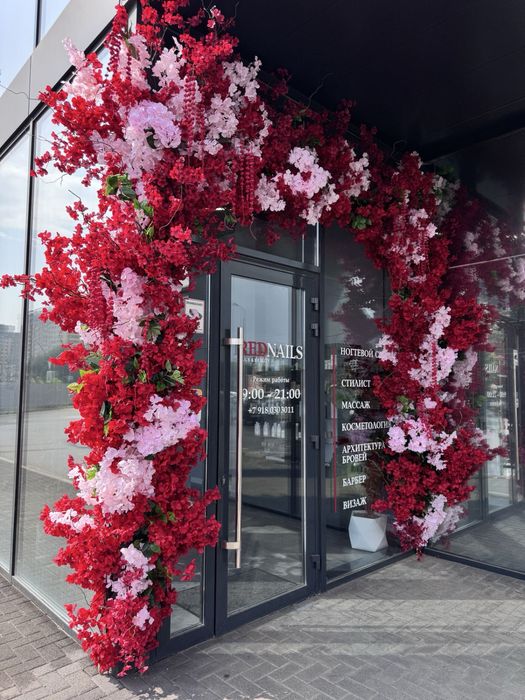 Оформление фасада магазина