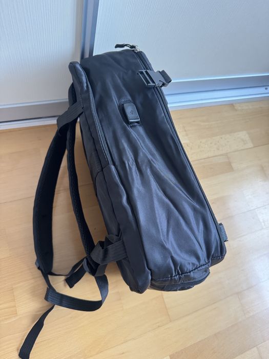 Rucsac NOU avion calatorie 40x30x20 cm wizz ryan air bagaj mana