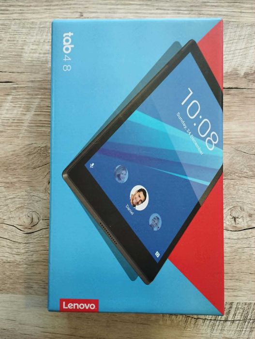 Продавам таблет Lenovo TAB 4 8