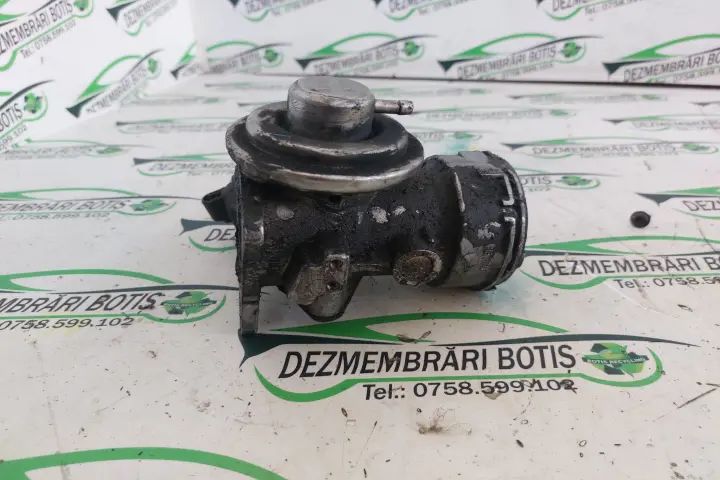 EGR vacumatic 038131501J Volkswagen VW Passat 2000 1.9 TDI MT (110 hp)