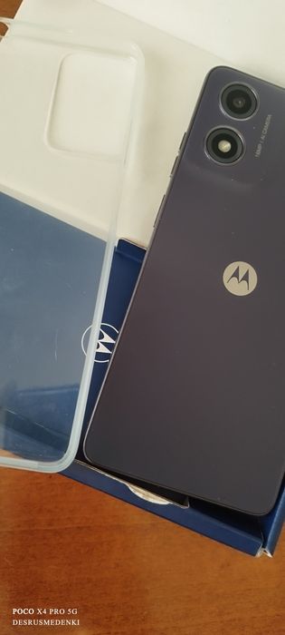 Мобилен телефон Motorola g 04 Нов
