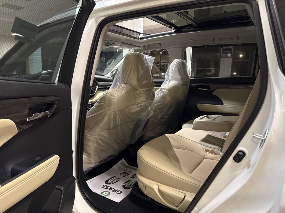 Toyota Highlander Limited Hybrid