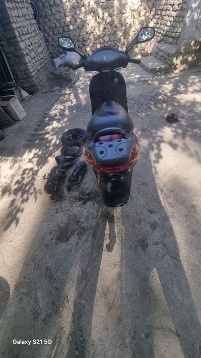 Скутер сотилади даелим