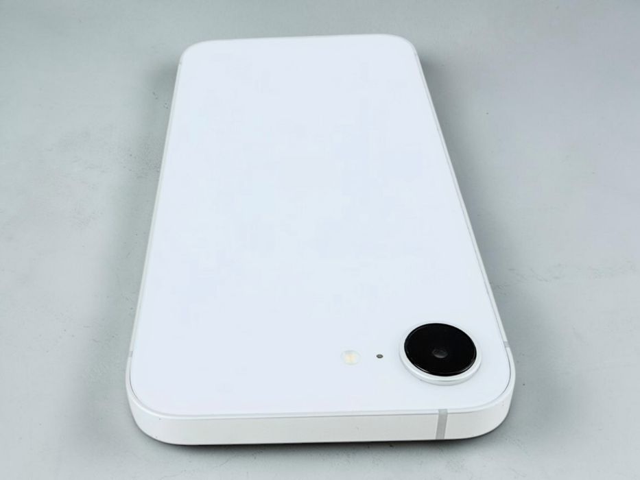 Apple iPhone 16e 128GB White 94% Батерия! Гаранция!