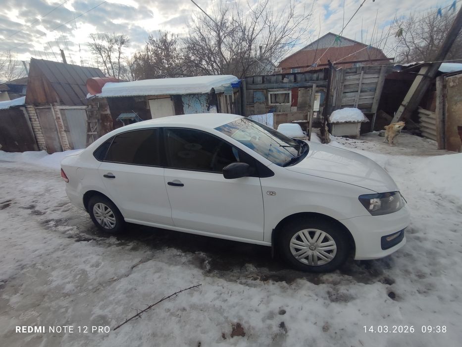 Продам Volkswagen Polo 2015