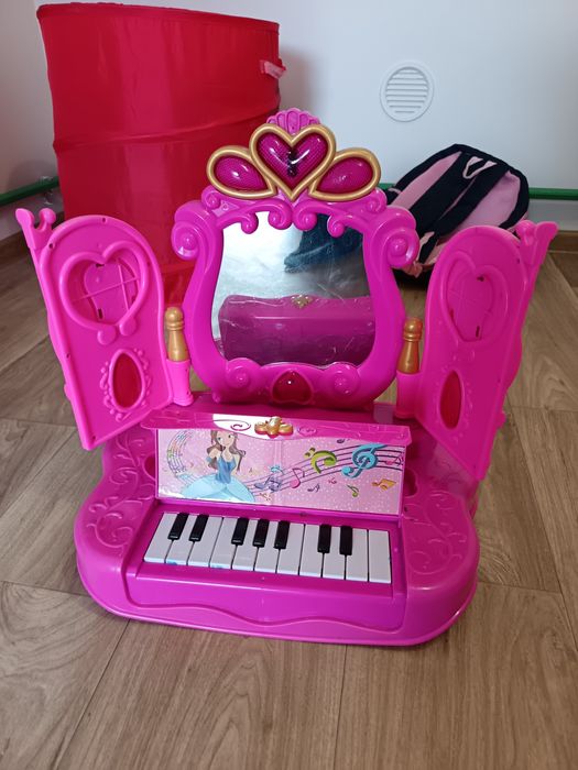 Set Jucării și jucării interactive