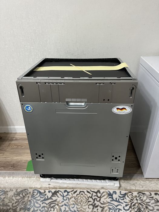 Midea посудомойка абсолютно новый
