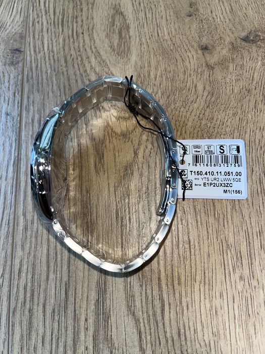 Мъжки Часовник TISSOT нов, документи + кутия, 24 месеца гаранция