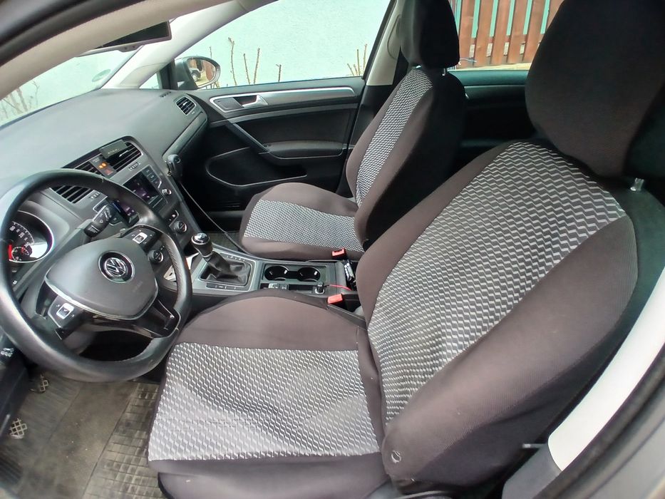 Volkswagen GOLF 7 2013
