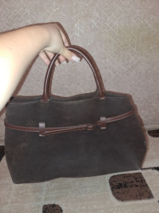 Продам коричневую сумку