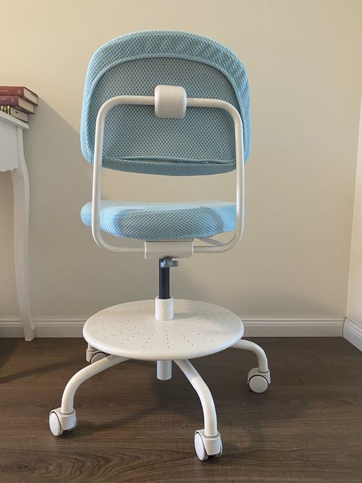 Scaun ikea de birou pt copii